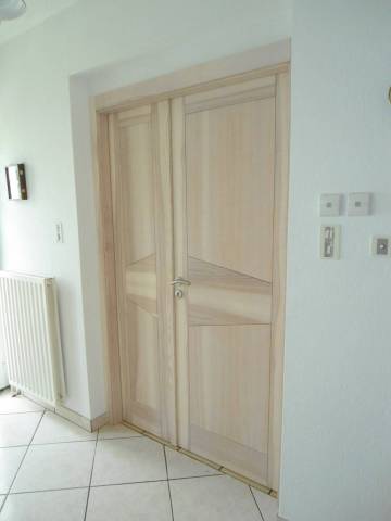 Porte intérieure en bois massif