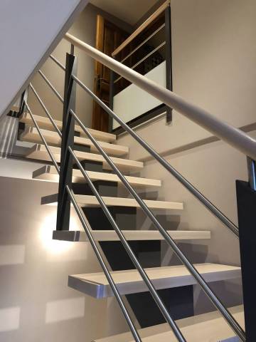 Escalier limon central