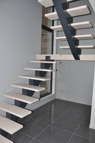 Escalier limon central