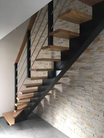 Escalier limon central