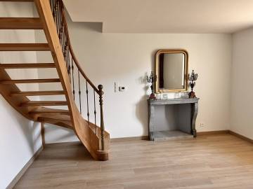 Escalier rustique en chêne