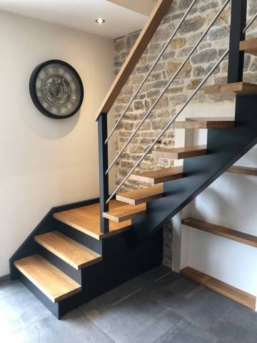 Escalier limon central