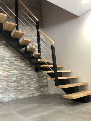 Escalier limon central