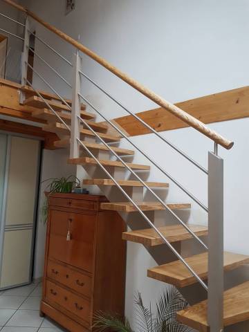 Escalier limon central