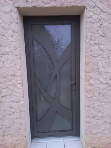 Porte d'entrée aluminium