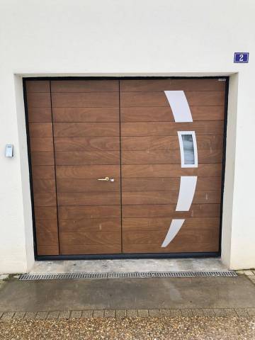 Porte de garage en acier