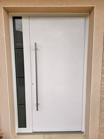 Porte d'entrée aluminium